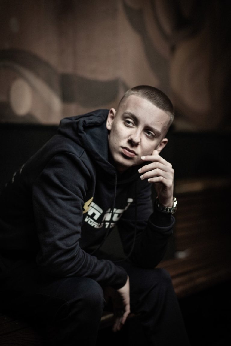 Aitch, un anglais qui casse les frontières